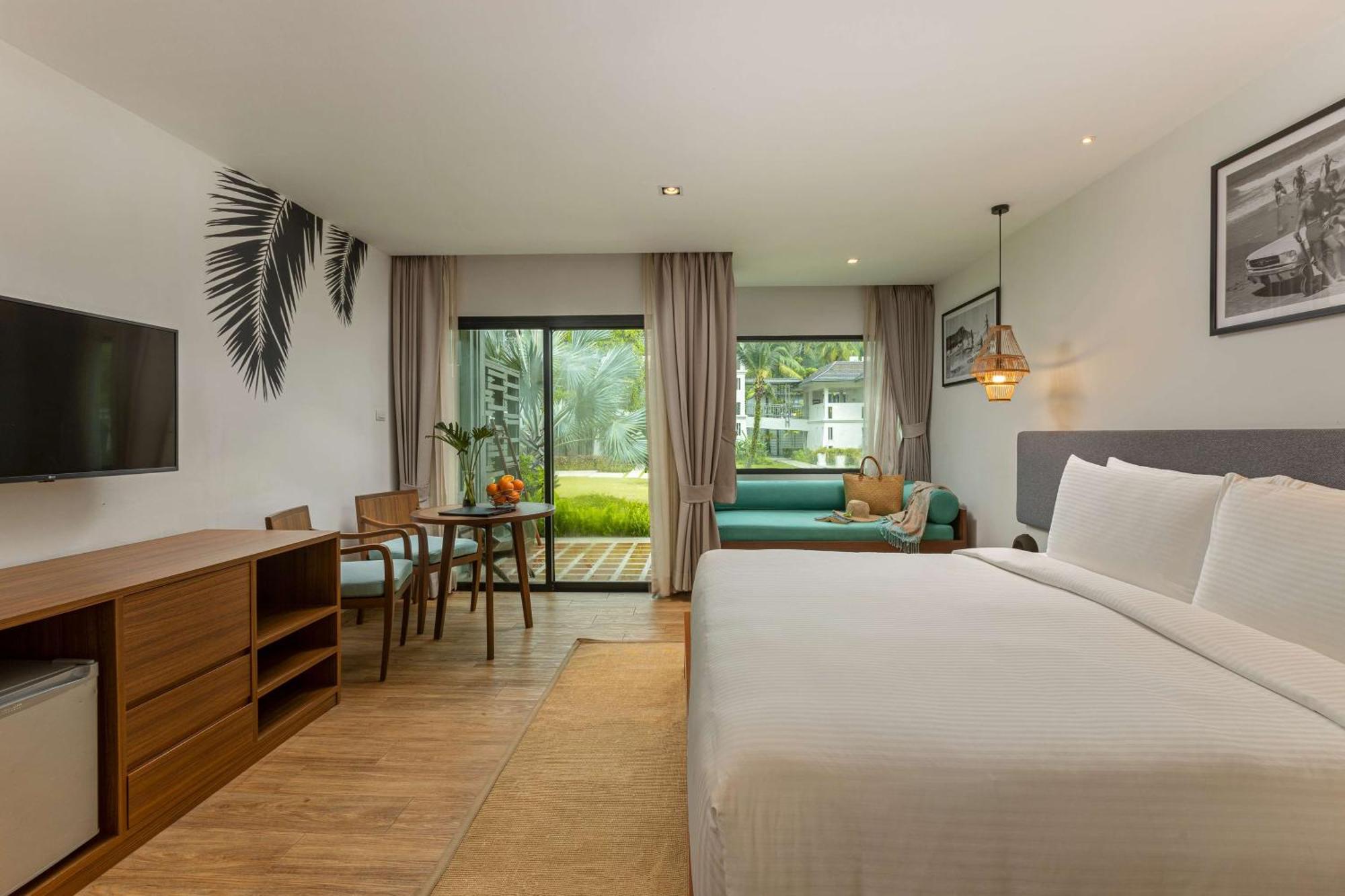 Outrigger Khao Lak Beach Resort - Sha Extra Plus Экстерьер фото Deluxe Room