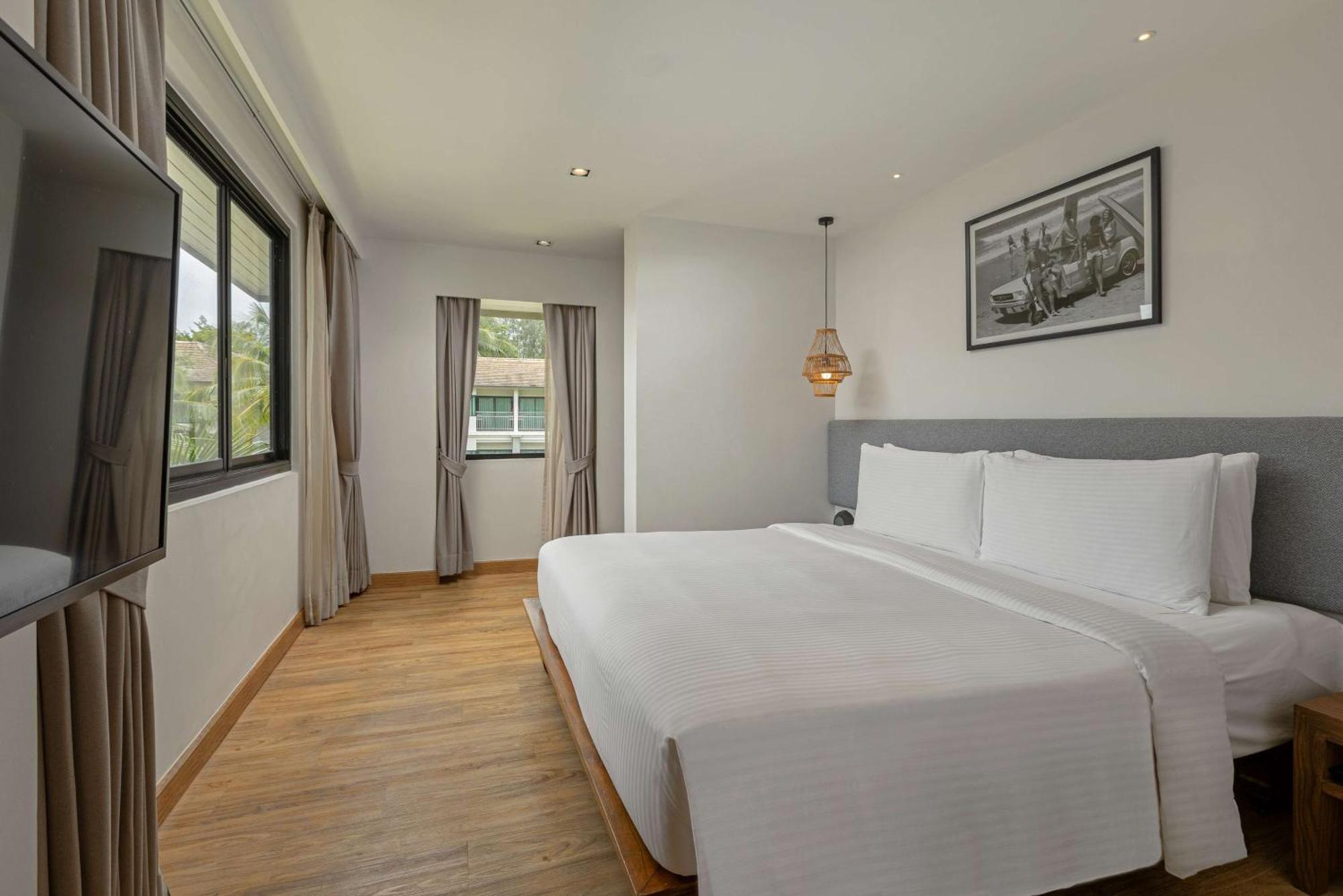 Outrigger Khao Lak Beach Resort - Sha Extra Plus Экстерьер фото Deluxe Room
